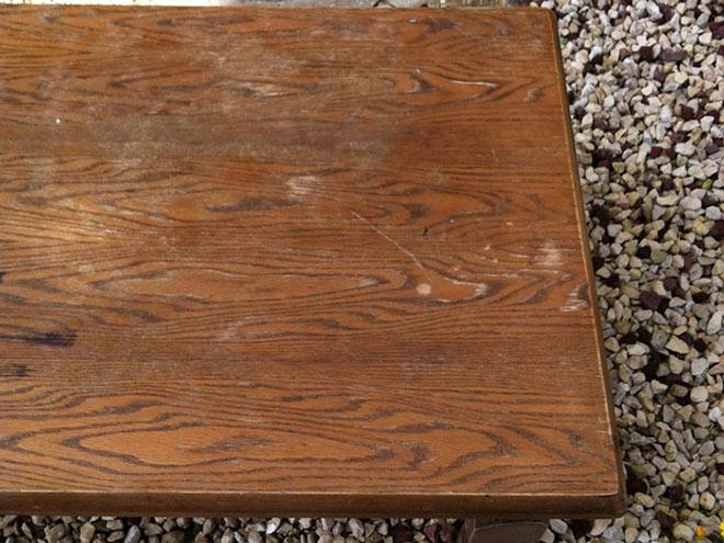 Ways to upcycle a coffee table Step 2