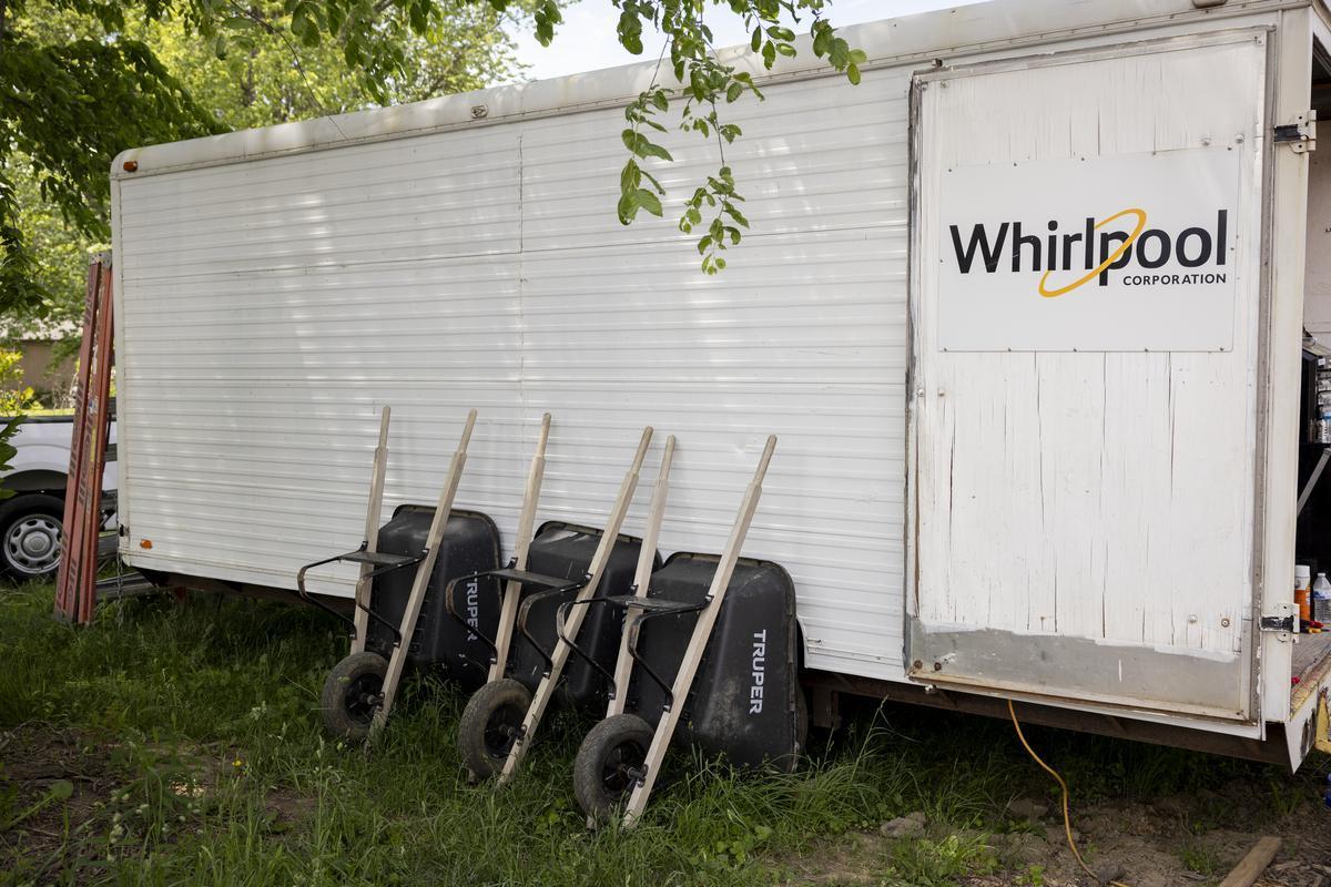 Tool trailer outside of Habitat for Humanity of Findlay/Hancock County houses.