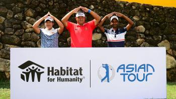Asian Tour golfers making the "house" gesture