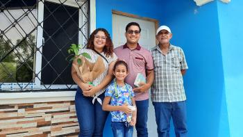 La familia Martínez adquirió su vivienda Hábitat en el conjunto habitacional Miraflores, en Tocoa, Honduras, en agosto del 2023