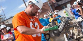 Denver Broncos join ‘unsung heroes’ on build site
