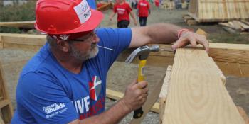 Thrivent volunteer