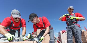 photo of Wienerberger volunteers