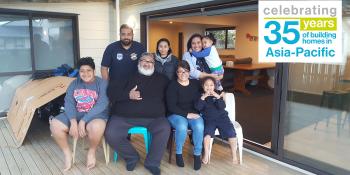 Habitat homeowners Allan and Alice with their family in Otara, New Zealand.