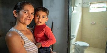 Salud al agua Evaluación de impacto de baños adecuados en Paraguay