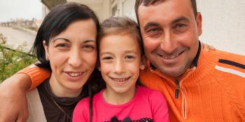 Photo: family from Macedonia smiling