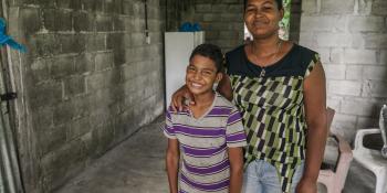 Evaluación de impacto de la iniciativa 100 mil pisos para jugar en República Dominicana 