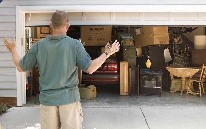 Garage spring cleaning checklist