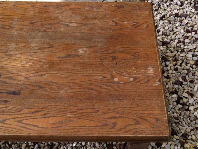 Ways to upcycle a coffee table Step 2