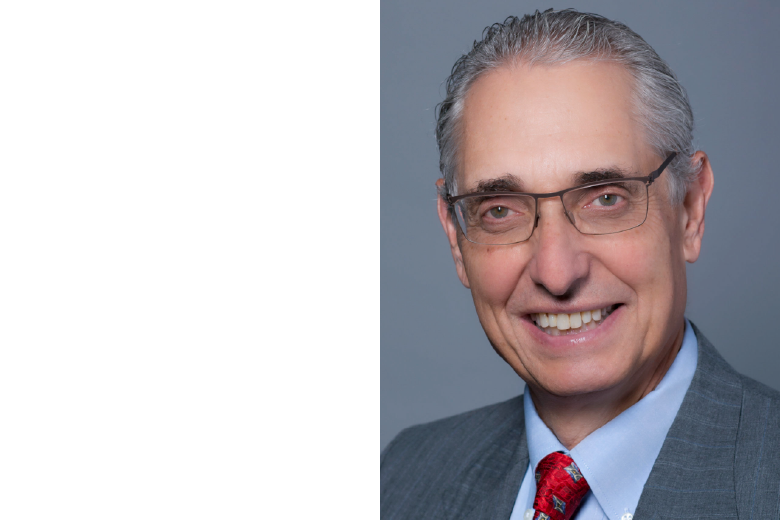 Tom Uhlman headshot.