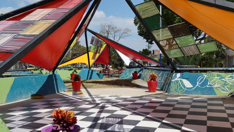 Outdoor classroom in Cali, Colombia