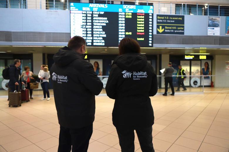 Habitat for Humanity Romania’s team waiting for refugees in the airport