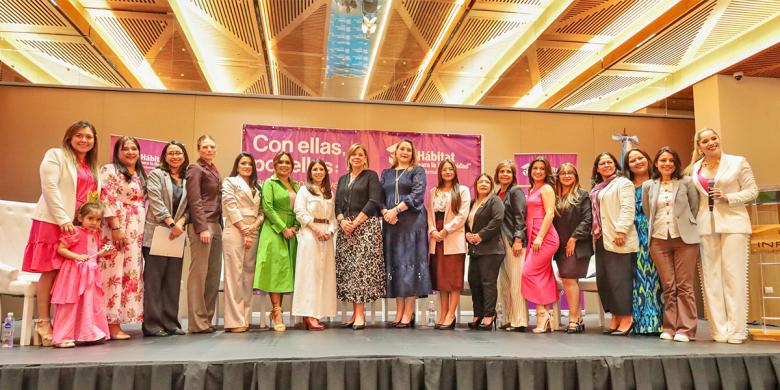 En Hábitat para la Humanidad, empoderamos con vivienda.