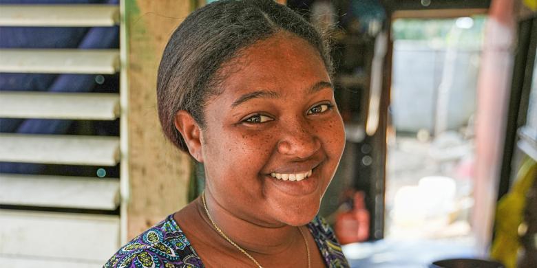 I didn’t feel good with my floor. My daughter’s room would flood and, when it rained, everything got dirty. My daughter always had the flu