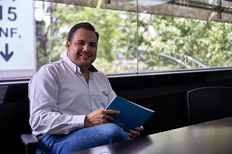 For the past eighteen years, Jonathan González has been part of the VisionFund Mexico team.