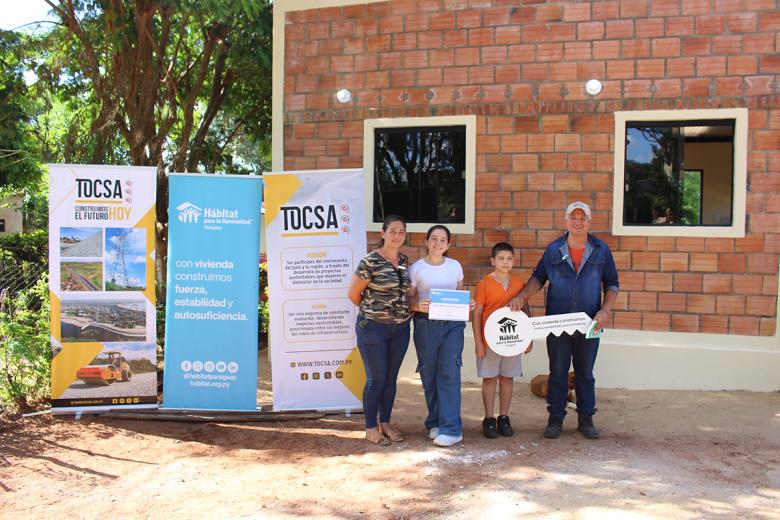 En diciembre del año pasado, se realizó un evento simbólico de entrega de la nueva casa